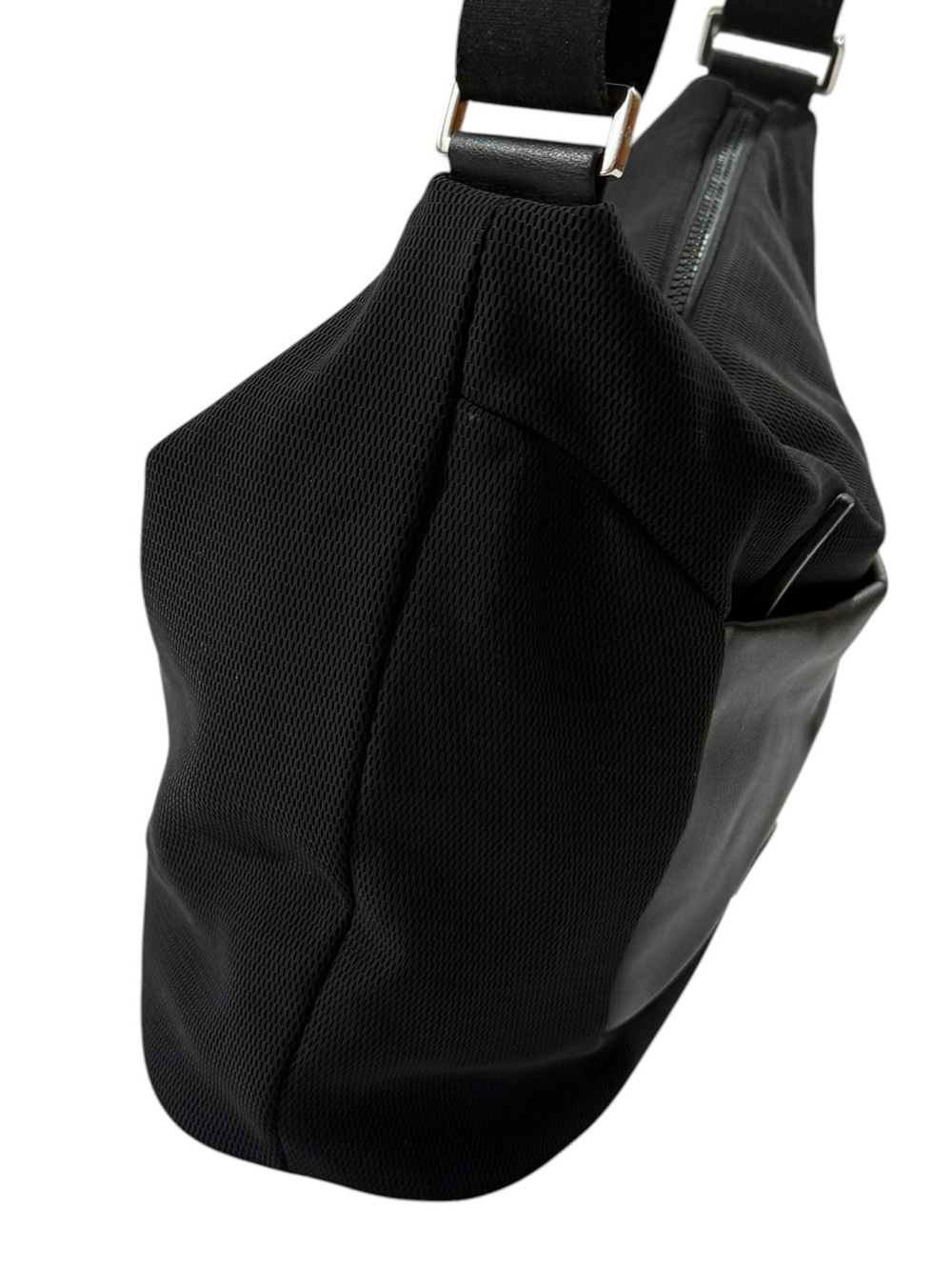 Mandarina Duck Black Nylon Crossbody Tote Travel Bag Adventure - Picture 5 of 16